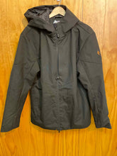 Load image into Gallery viewer, Size M Teren Men's Jacket
