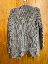 Load image into Gallery viewer, Size S Patagonia Grey Women&#39;s Sweater &amp; Sweatshirt
