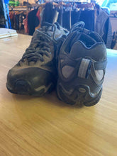 Load image into Gallery viewer, Women's Shoe Size 9 Oboz Grey Women's  Casual Shoes
