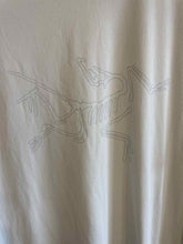 Load image into Gallery viewer, Size XL Arc'teryx Men's Short Sleeve Shirt

