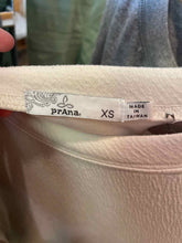 Load image into Gallery viewer, Size XS Prana White Women's Sweater &amp; Sweatshirt
