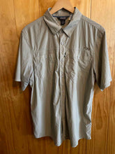 Load image into Gallery viewer, Size L Outdoor Research Men's Short Sleeve Shirt
