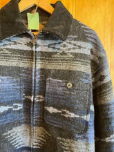 Load image into Gallery viewer, Size S Woolrich Men's Jacket
