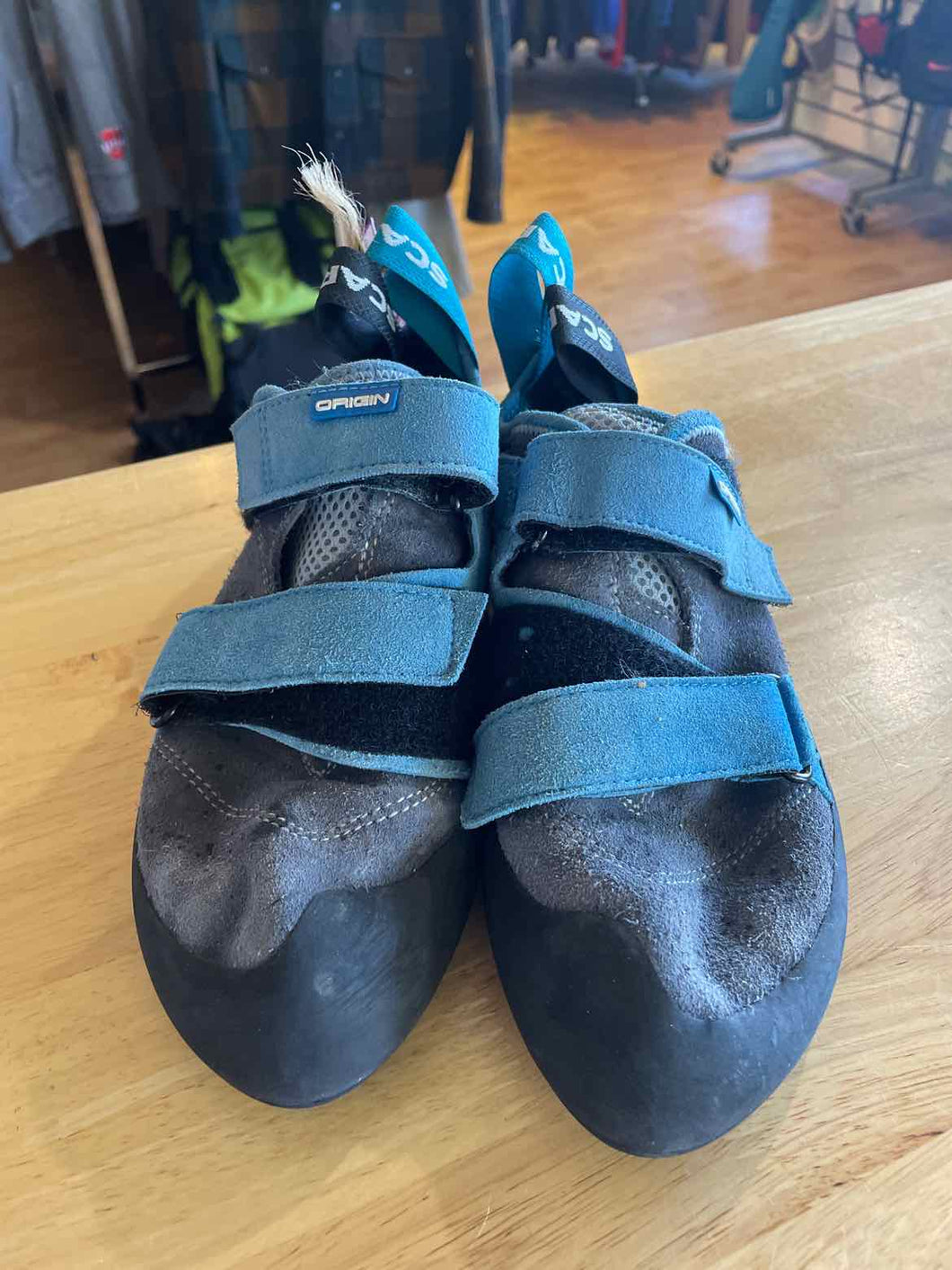 Scarpa Women's 8 Shoes