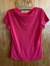 Load image into Gallery viewer, Size L Icebreaker Red Women's Misc. Top
