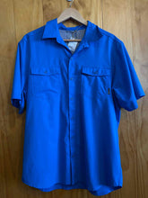 Load image into Gallery viewer, Columbia Men's Short Sleeve Shirt
