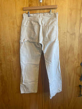 Load image into Gallery viewer, Size 28 Gap Men's Pants

