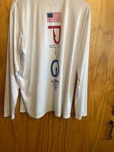 Load image into Gallery viewer, Size XL Columbia Men's Long Sleeve Shirt

