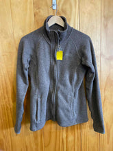 Load image into Gallery viewer, Size M The North Face Brown Women's Fleece Sweatshirt
