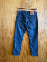 Load image into Gallery viewer, Size 30 Levi's Men's Jeans
