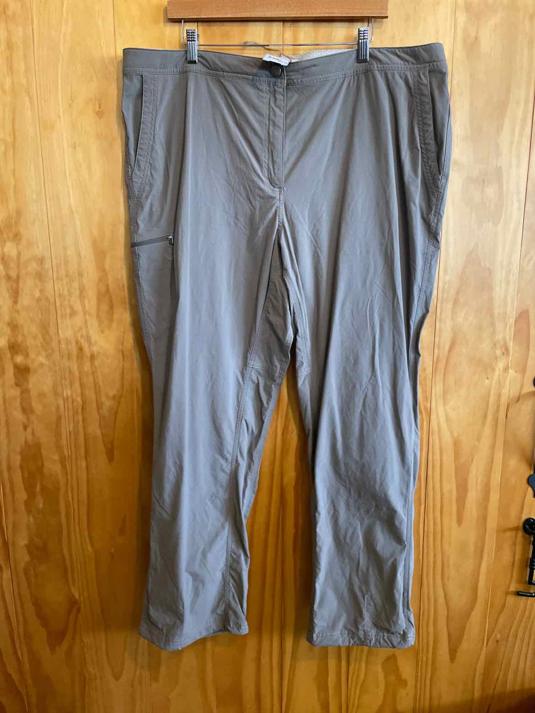 Size 20 L.L. Bean Light Brown Women's Hiking Pants