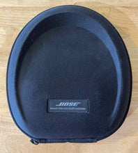 Load image into Gallery viewer, Bose Headphones
