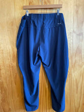 Load image into Gallery viewer, Size XXL Eddie Bauer Navy Women's Pants

