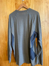 Load image into Gallery viewer, Lululemon Men's Long Sleeve Shirt

