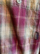 Load image into Gallery viewer, Size Large Patagonia Men's Flannel
