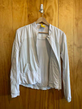 Load image into Gallery viewer, Women Size Unknown Lululemon White Women's Light Jacket
