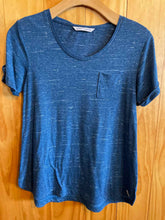 Load image into Gallery viewer, Size Small Woolrich Blue Women's Short Sleeve Shirt
