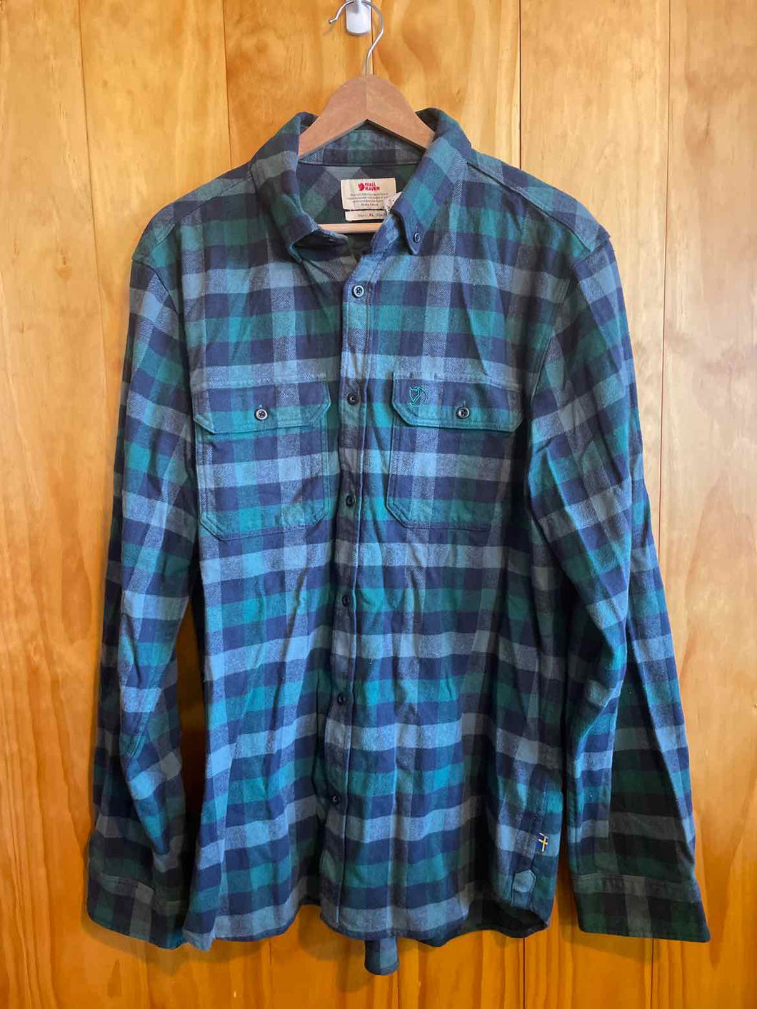 Size XL Fjall Raven Men's Long Sleeve Shirt