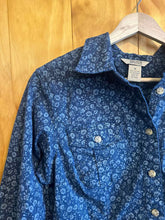 Load image into Gallery viewer, Size M Duluth Trading Blue Women's Long Sleeve Shirt
