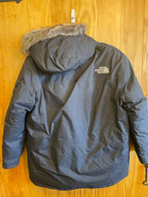 Load image into Gallery viewer, Size XXL The North Face Men&#39;s Winter Jacket

