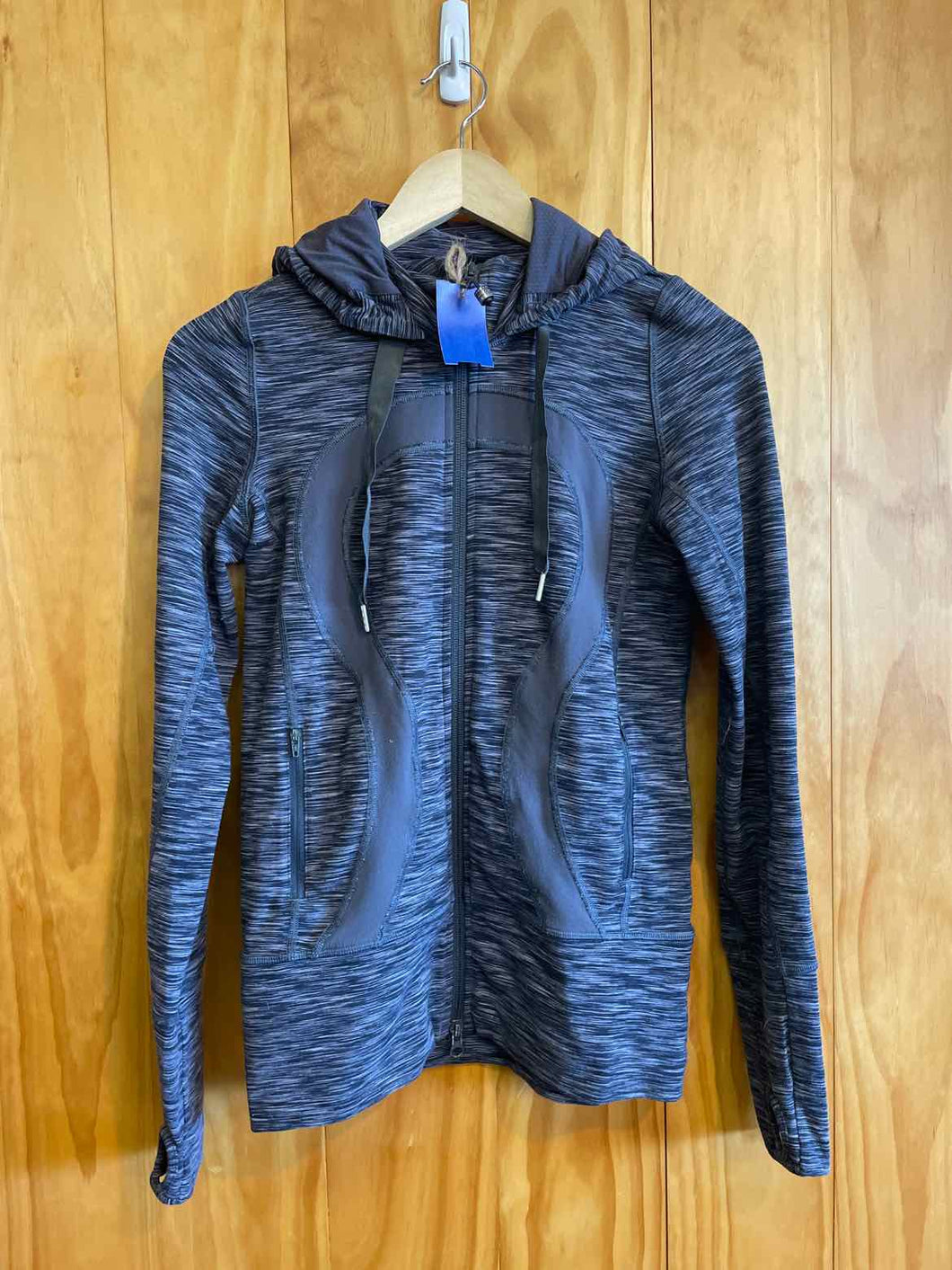 Women Size 4 Lululemon Gray Print Women's Light Jacket