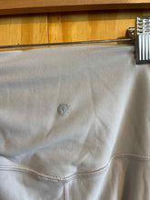 Load image into Gallery viewer, Size 6 Lululemon Grey Women&#39;s Leggings
