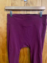 Load image into Gallery viewer, Size L Free People Magenta Women's Leggings
