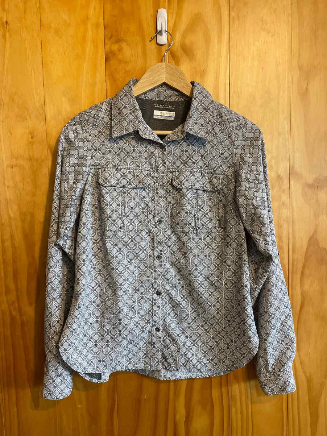 Size Small Columbia Black and White Women's Long Sleeve Shirt