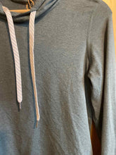 Load image into Gallery viewer, Size Unknown Vuori Green Women's Hoodie
