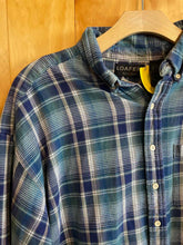 Load image into Gallery viewer, Size 3XL Reed St. James Men's Flannel
