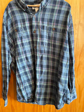 Load image into Gallery viewer, Size 2XL Duluth Trading Men's Flannel
