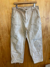 Load image into Gallery viewer, Size 33 Carhartt Tan Women's Pants
