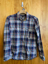 Load image into Gallery viewer, Size Large Filson Men's Flannel
