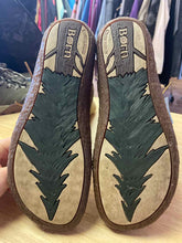 Load image into Gallery viewer, born Tan Boots

