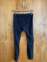 Load image into Gallery viewer, Size Small Athleta Black Women&#39;s Leggings
