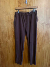 Load image into Gallery viewer, Size Medium yogipace Brown Women's Sweater &amp; Sweatshirt
