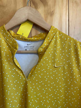 Load image into Gallery viewer, Size XL Nike Yellow Sleeveless Shirt
