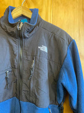 Load image into Gallery viewer, Size S The North Face Men&#39;s Light Jacket
