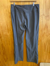 Load image into Gallery viewer, Size XL Eddie Bauer Grey Women's Leggings

