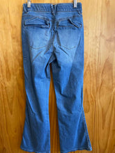 Load image into Gallery viewer, Size 4 Democracy Blue Women's Jeans

