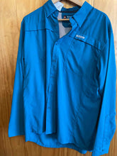 Load image into Gallery viewer, Size Large Simms Men's Long Sleeve Shirt
