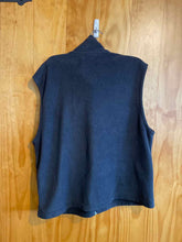 Load image into Gallery viewer, Size Large Columbia Men's Vest
