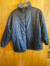Load image into Gallery viewer, Size Large Catalina Men's Jacket
