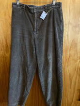 Load image into Gallery viewer, Size 34x30 Abercrombie &amp; Fitch Men's Pants
