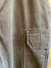 Load image into Gallery viewer, Size 38x32 Duluth Trading Men's Pants
