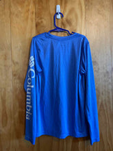 Load image into Gallery viewer, Child Size M Columbia Girl's Long Sleeve Shirt
