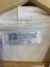 Load image into Gallery viewer, Size L Russell Men's Sweater &amp; Sweatshirt
