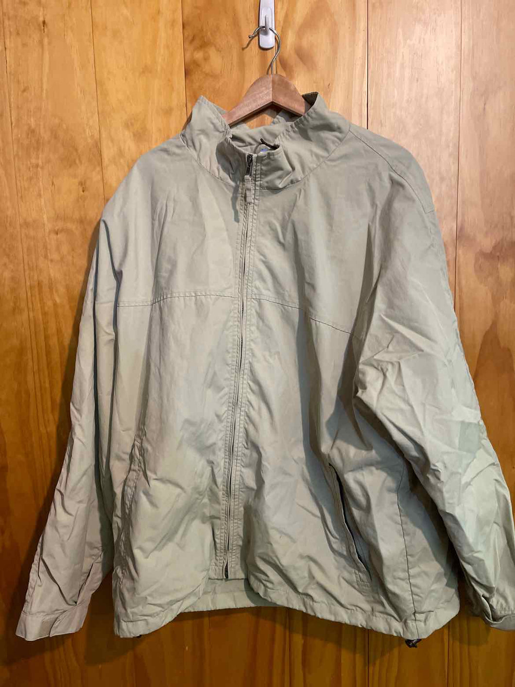 Size XL Eddie Bauer Men's Jacket