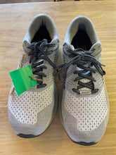Load image into Gallery viewer, Women&#39;s Shoe Size 9.5 Brooks Grey Running Shoes
