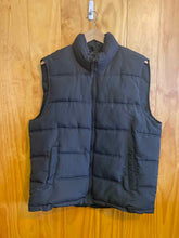 Load image into Gallery viewer, Size L Old Mill Men's Vest
